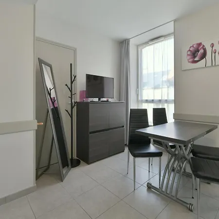 Le Lilas - Petfriendly - Jacuzzi Sauna *